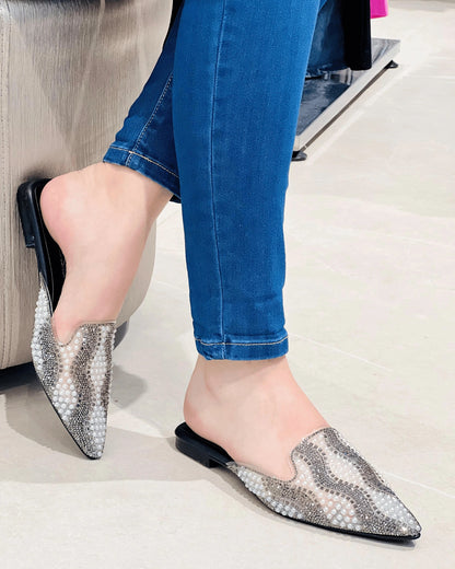 MULE NEGRO BRILLANTE CON PERLAS