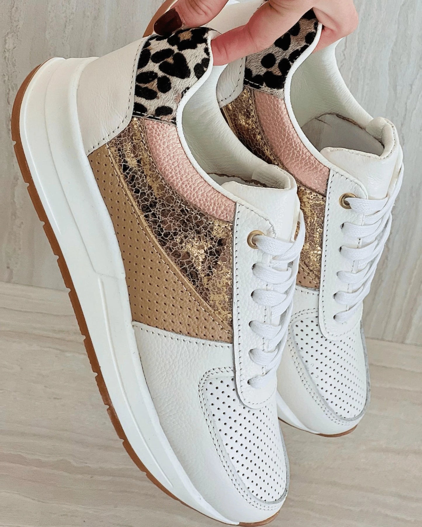 TENIS URBAN CHIC ANIMAL PRINT TAUPE