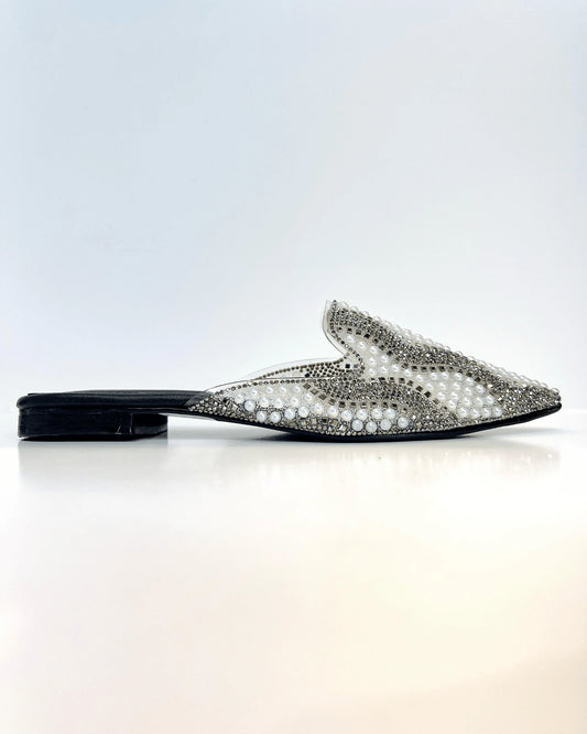 MULE NEGRO BRILLANTE CON PERLAS