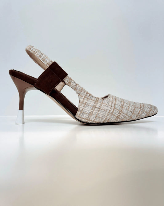 TACON SLINGBACK EN TEXTURA TWEED CONTRASTE EN GAMUZA CAFE