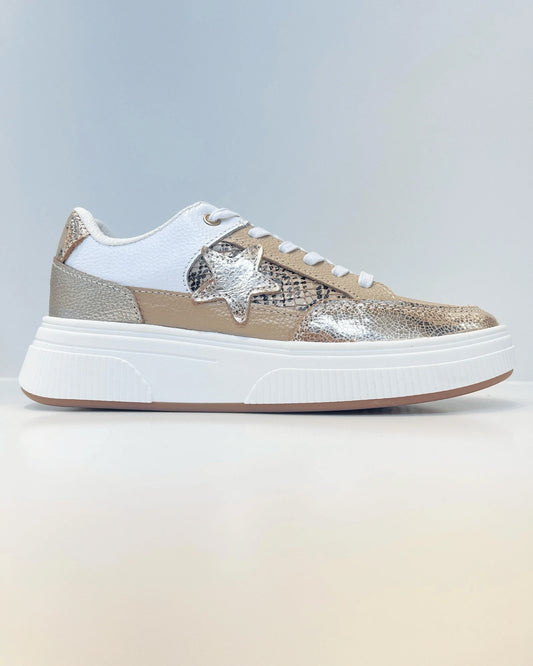 TENIS ESTILO URBANO ESTRELLA SNAKE PRINT TAUPE