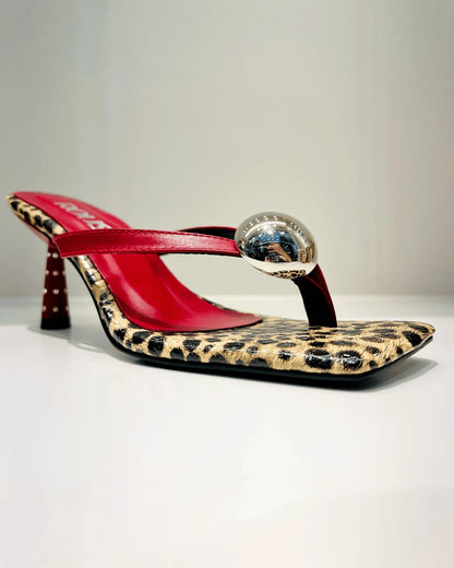 SANDALIA DE TACON PIEDRAS ROJO